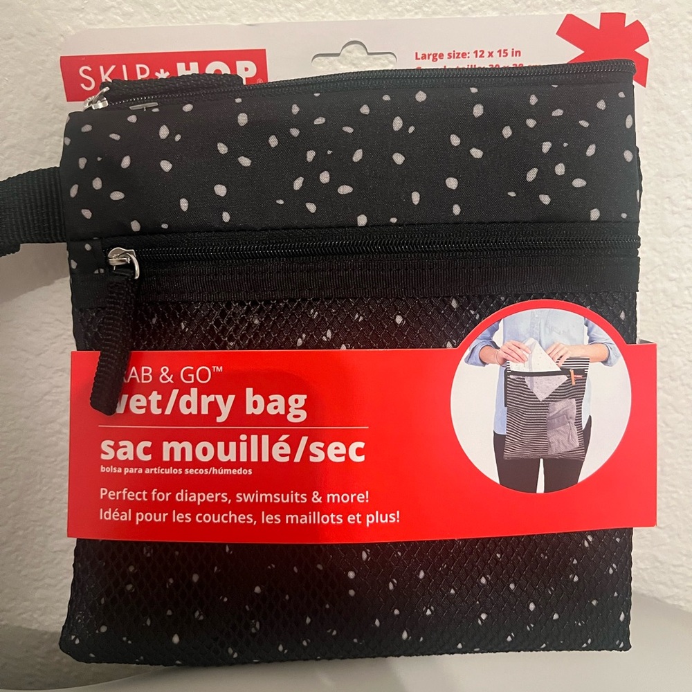 Skip Hop Black and White Polka Dot Wet/Dry Bag